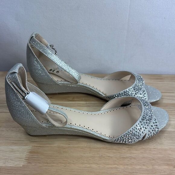 Charter Club Gippi Silver Sparkle Wedge Sandals size 8.5M - Picture 1 of 11